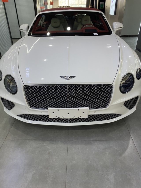 23款宾利欧陆GT 4.0T敞篷版豪车劲爆价