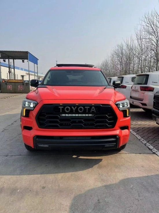 23款红杉3.5T橙/黑 性价比超过酷路泽