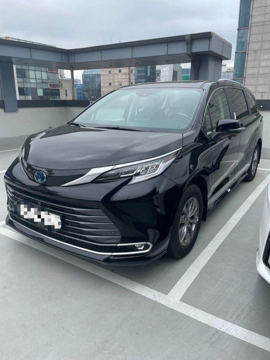 23款塞纳2.5油电混四驱LTD韩版港口价格