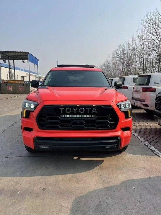 23款丰田红杉TRD PRO越野商务两不误