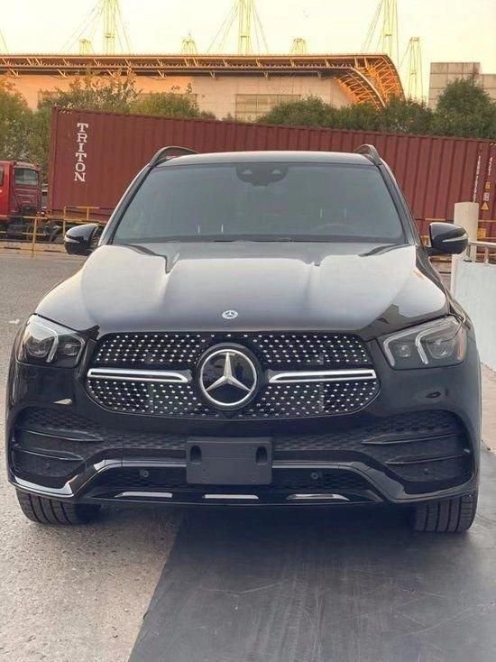 2023款奔驰GLE450仅售70多万 卓越性能