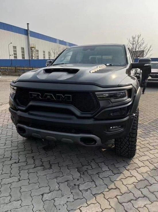 23款道奇公羊霸王龙6.2T最强悍大皮卡