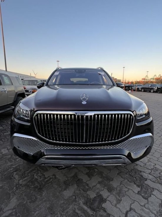 24款奔驰迈巴赫GLS600最新行情美规版