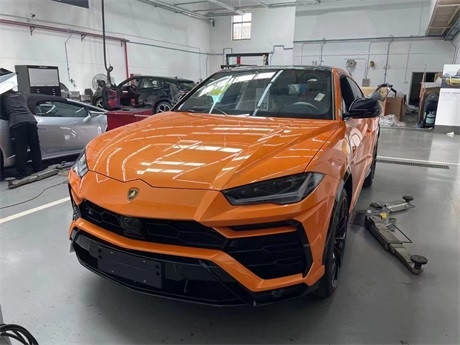2021款兰博基尼URUS珍珠橙现车价格触底