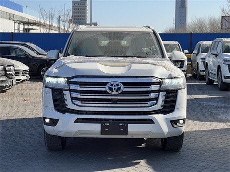 2022款丰田酷路泽LC300优惠归来即是巅峰