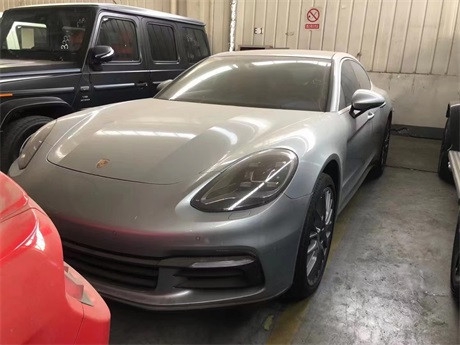 2020款保时捷Panamera4S墨版2.9T现车