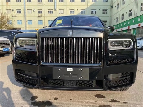 劳斯莱斯库里南BB版钻石黑四座现车含税