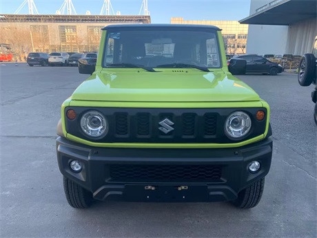 2022款铃木吉姆尼1.5L国六底价20余万售