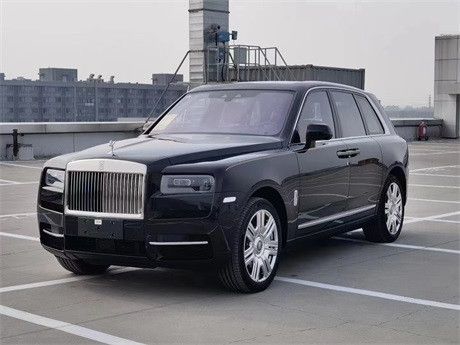 劳斯莱斯库里南全新落地价六月惊喜特价