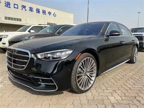 2022款奔驰S500价格现车120万起全国分期
