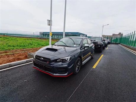 最新款斯巴鲁翼豹现车颜色齐配置全报价