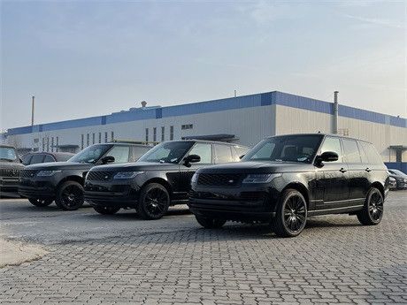 2022款路虎揽胜创世短轴现车 优惠20万起
