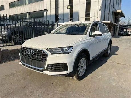 2022款奥迪Q7 2.0欧规版现车价格56.5万