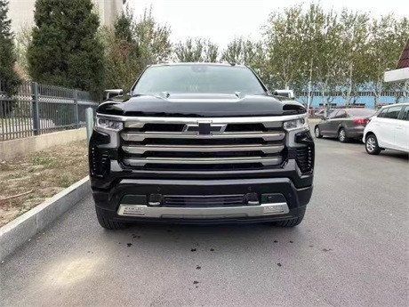 2023款雪佛兰索罗德6.2皮卡价格70万起