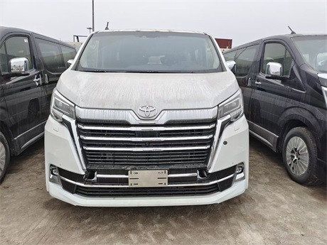 2023款丰田格兰维亚豪华商务MPV超实惠