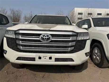 丰田酷路泽4000 4.0现车可提五月钜惠中