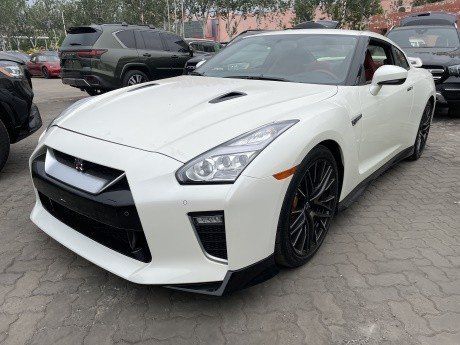 日产GTR现车到港 梦想之车无敌战神