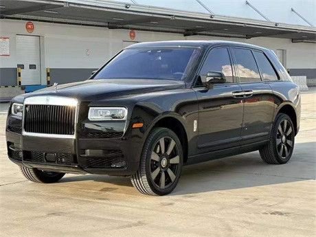 2022款劳斯莱斯库里南6.7T四座免税特价