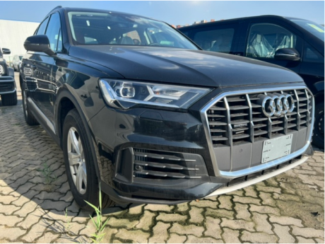 2023款奥迪Q7平行进口现车50多万抢购