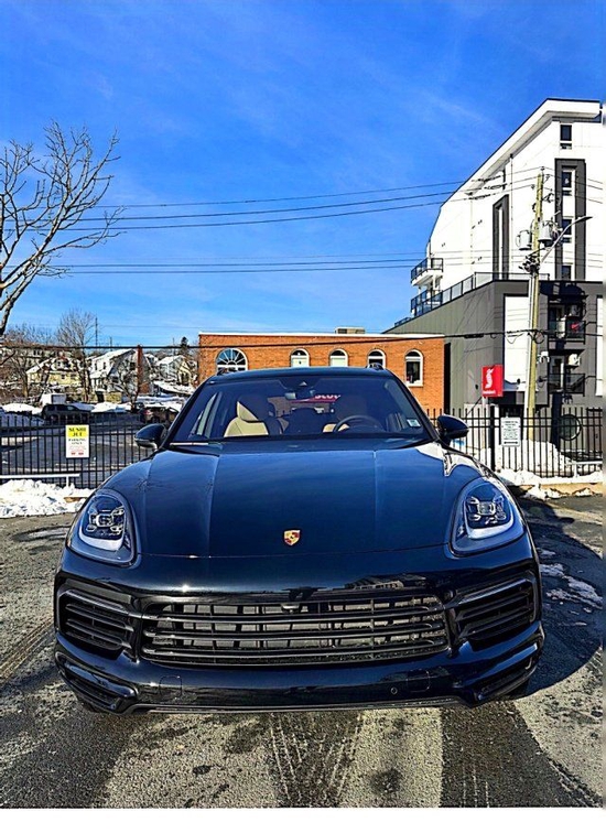 23款保时捷卡宴最新报价82万起步秒杀