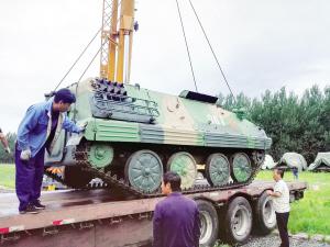 63式装甲车抵平津馆 “战地出租车”退役发挥新作用