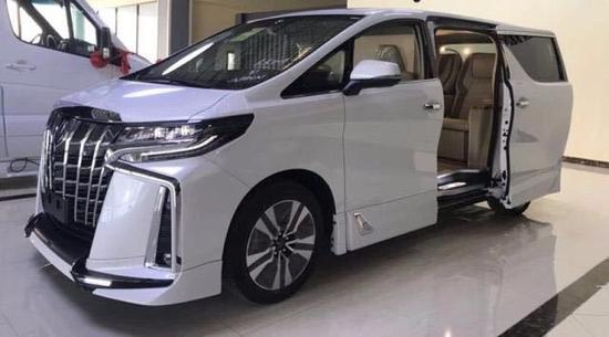 埃尔法蒙娜丽莎报价四座樱花版3.5L促销