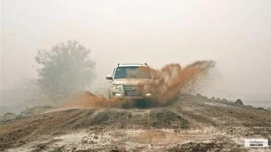 2018款三菱帕杰罗V97 降税历史最低报价