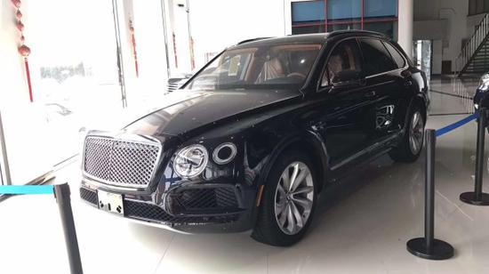 18款宾利添越 天津港现车最新优惠行情