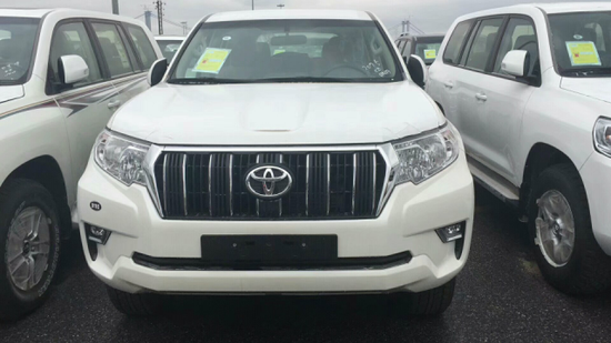 18款霸道2700中东版港口现车最新优惠