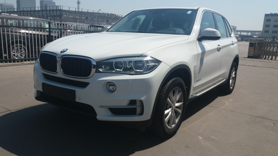 宝马X5特价优惠可分期 天津港配置实拍