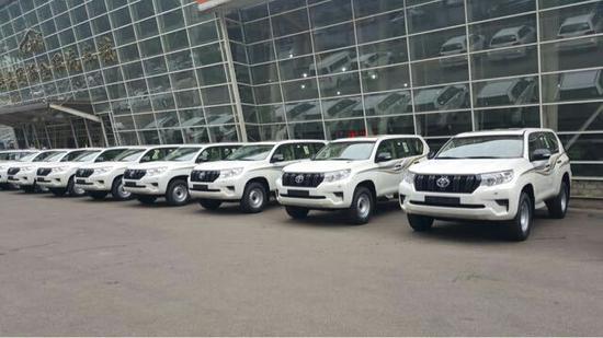 2018款丰田霸道2700中东版现车优惠报价