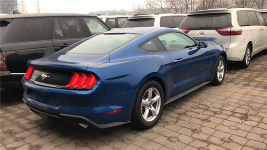 18款福特野马跑车 火爆热销 全国可分期