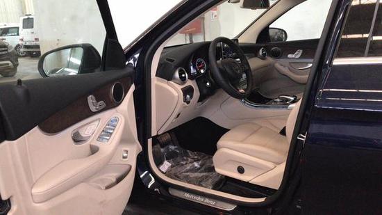 18款奔驰GLC300最新配置参数行情报价