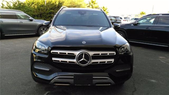 20款加版奔驰GLS450优惠价 霸气征服车迷