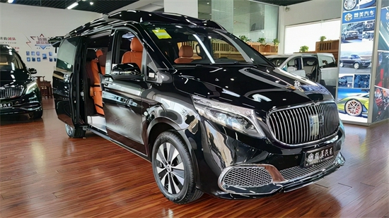 奔驰威霆改装7座高顶商务车最新报价