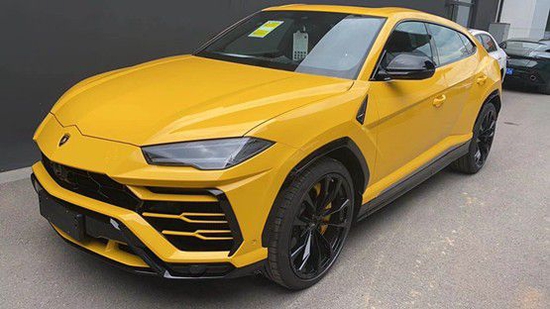 21款兰博基尼Urus豪华SUV现车促销价格