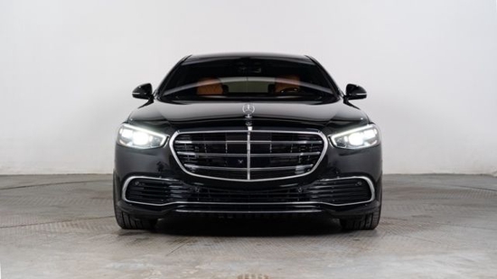 2022款奔驰S580现车降价回馈 最低176万