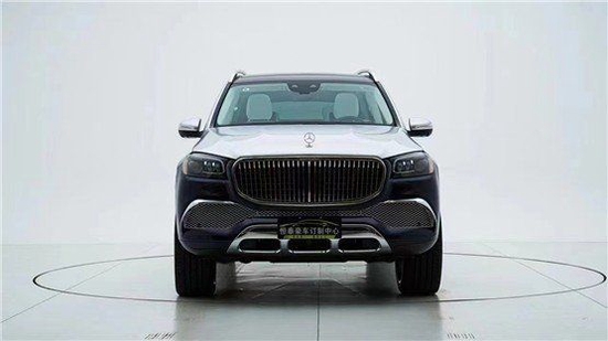 2022款奔驰GLS450改装迈巴赫双色外观
