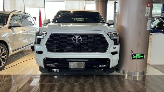 23款丰田红杉3.5T铂金版现车最新优惠价