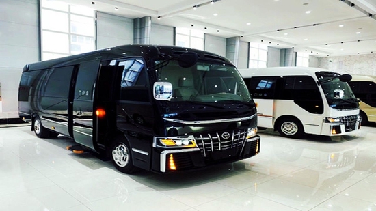 丰田考斯特黑色 7座房车价格及图片