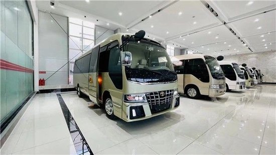 新款丰田考斯特8座 旅居车配置现车价格