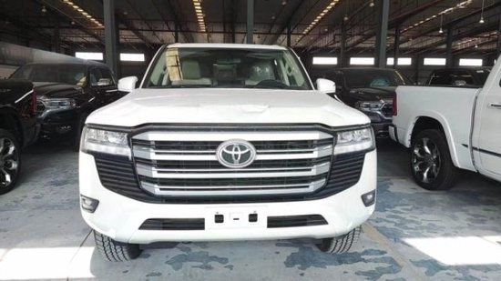 23款国六丰田酷路泽4000西安现车到店