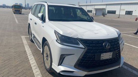 21款雷克萨斯LX570黑曜版天津195万起