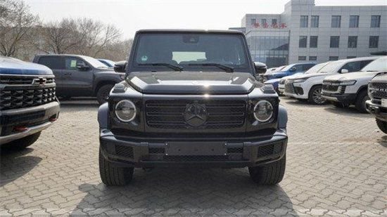 2023款奔驰G400d柴油版 160余万畅销