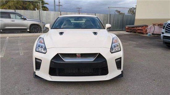 23款日产尼桑战神GTR 港口现车售价优惠