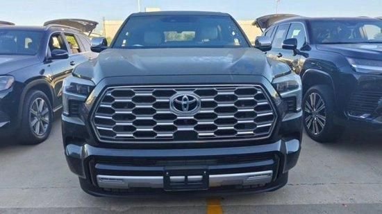 丰田红杉3.5T混动四驱TRD 120万全国落牌