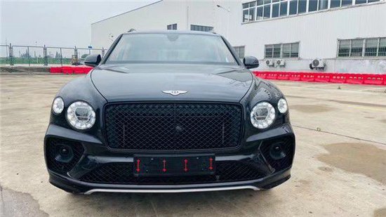 22款宾利添越天津港宾利直营店现车促销