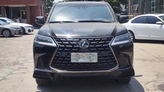 2023款雷克萨斯LX570大减价购车送豪礼