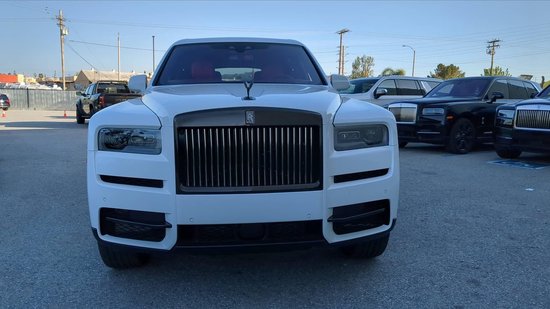 劳斯莱斯库里南6.7T港口含税价格739万