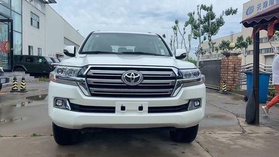 2022款丰田酷路泽5700报价优惠超值提车